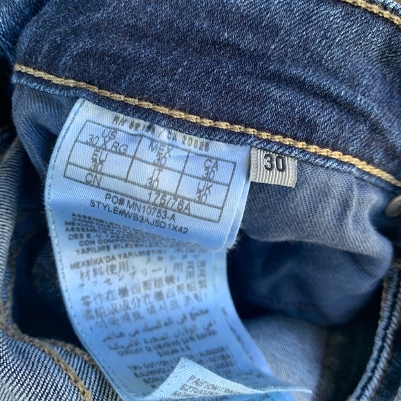 Guess Boot Cut Jeans - Picture 5 of 5